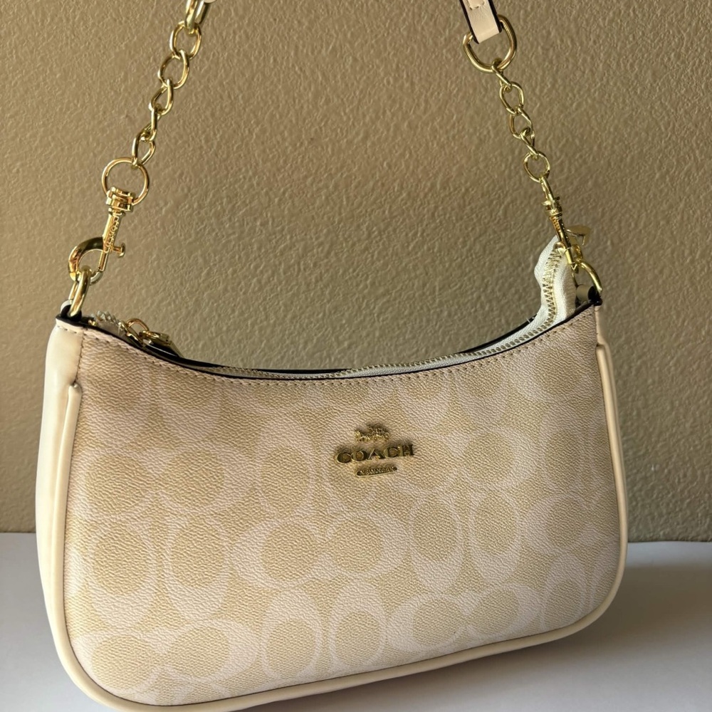 COACH Teri White Shoulder Bag